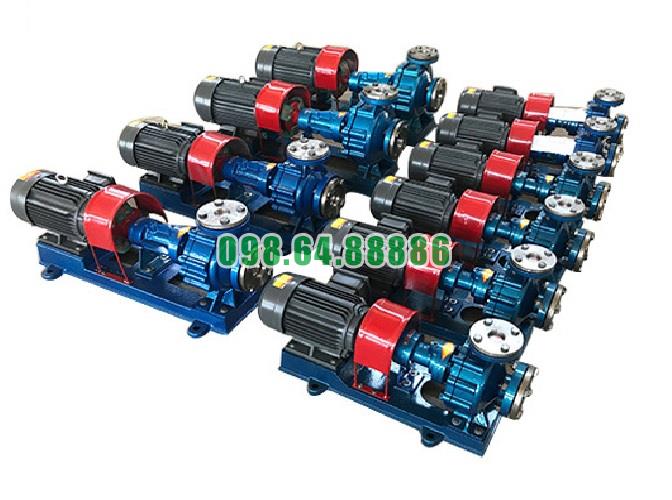 Bơm dầu truyền nhiệt chịu nhiệt cao RY100-65-200A lưu lượng 94 m3/h, cột áp 44 m, công suất 22 kW