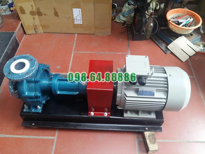 Bơm ly tâm dầu truyền nhiệt RY50-32-250 lưu lượng 18 m3/h, công suất 11 kW, cột áp 70 m